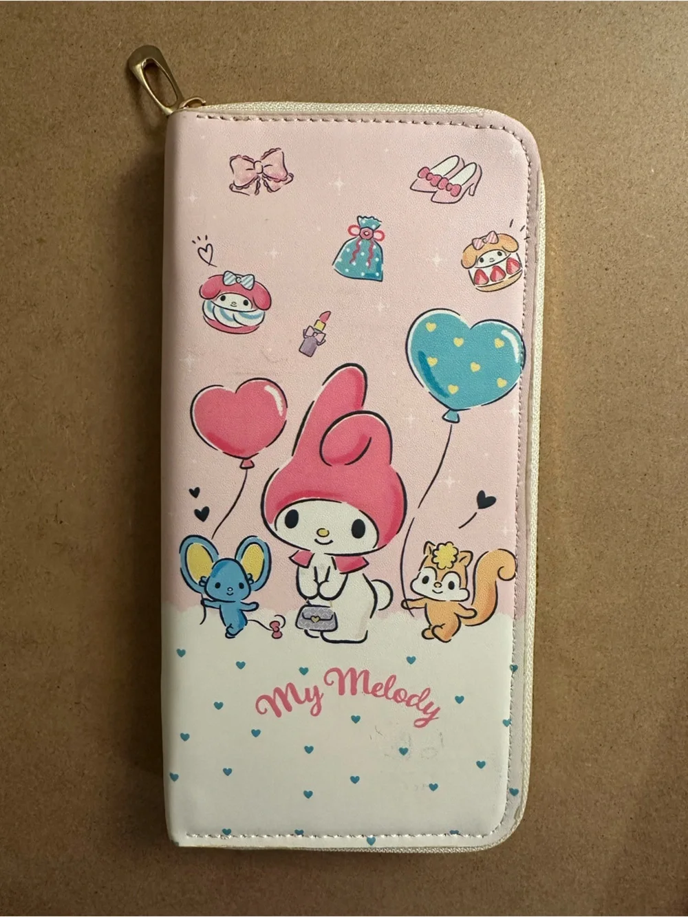 Character Pink and White Zip Wallet   Buy 1 get 1 50% off  NWOT